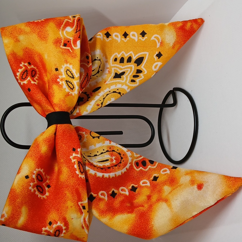 Handmade bow - Picture 3 of 4